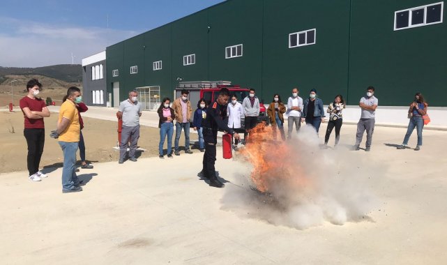 Bozüyük Belediyesi İtfaiye Müdürlüğü&#039;nden yangın eğitimi