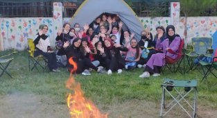 Bu da kitap okuma kampı