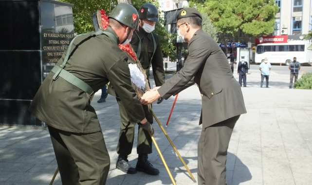 Burhaniye&#039;de Gaziler Günü kutlandı