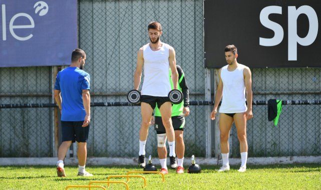 Bursaspor&#039;da Altınordu maçının taktik idmanı yapıldı