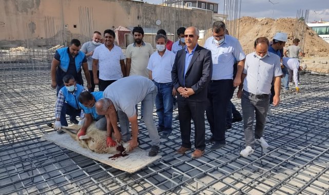 Çaldıran &#039;da yapılacak gençlik merkezinin temeli atıldı