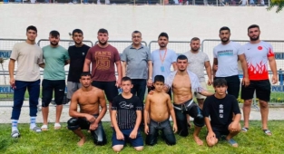 Çan Belediyesi Güreş Takımı, Elmalı’dan da ödüllerle döndü