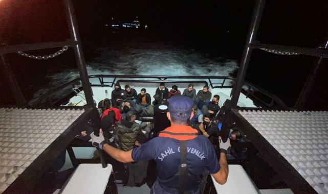 Çanakkale açıklarında 35 düzensiz göçmen yakalandı