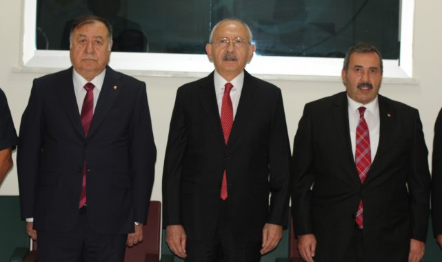 CHP Lideri Kılıçdaroğlu, Nevşehir&#039;de iş adamları ile buluştu
