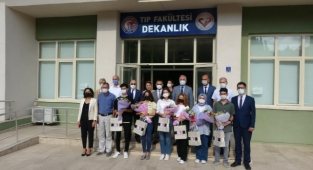ÇOMÜ’de ilk kayıt töreni Tıp Fakültesinde yapıldı