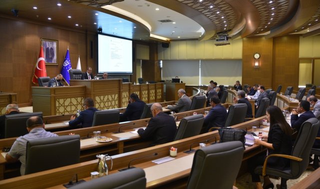 Dev kruvaziyer gemileri Bursa&#039;da demir atacak