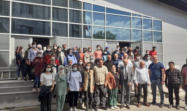 Diyadin&#039;de bin kişiye istihdam sağlayacak tekstil fabrikası kuruluyor