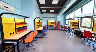 Diyarbakır'da teknoloji üretecek gençler için Deneyap Atölyesi hizmete açıldı