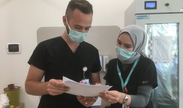 Düğün yerine aşı yaptılar