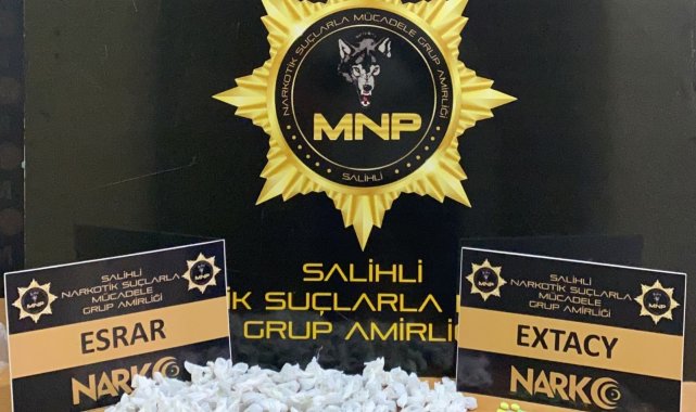 Durdurulan araçta uyuşturucularla yakalanan 3 kişi gözaltına alındı