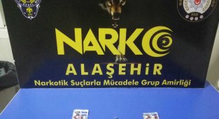 Durdurulan şahsın üzerinden uyuşturucu çıktı