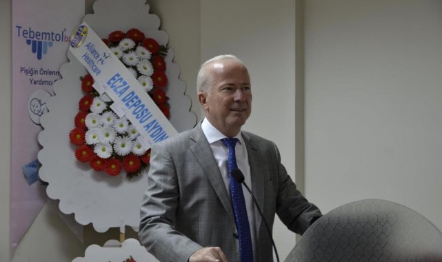 Eczacı Odası Başkanı Karaarslan güven tazeledi