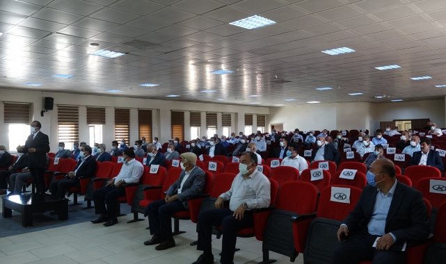 Erciş&#039;te Covid-19 aşı bilgilendirme toplantısı yapıldı