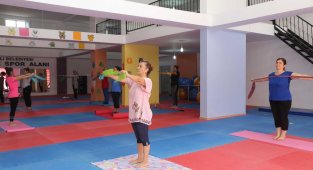 Erdemli'de spor merkezlerine kadınlardan yoğun ilgi