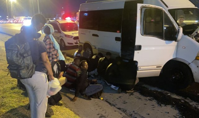 Esenyurt&#039;ta göçmen kaçakçıları suçüstü yakalandı