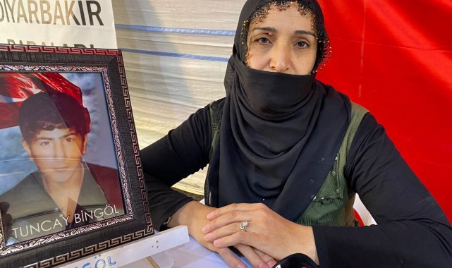 Evlat hasreti çeken anne Bingöl: &quot;Vicdansızlara hizmet etme, merhametsizlerin yanında durma gel&quot;