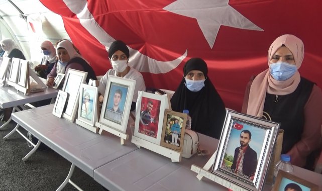 Evlat nöbetindeki acılı anne, HDP ve PKK&#039;dan kızını istedi