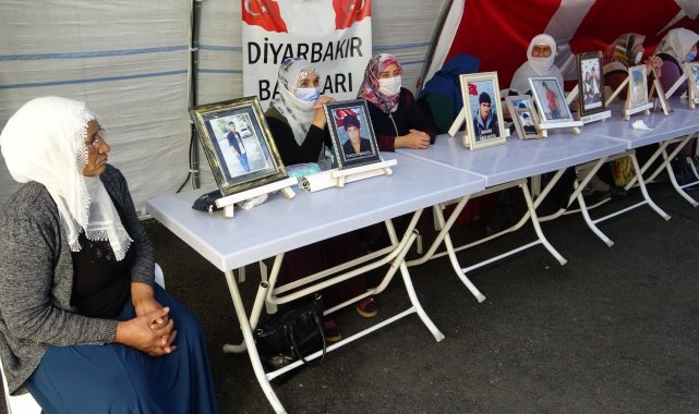 Evlat nöbetindeki acılı annenin feryadı