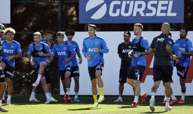 Fenerbahçe, Sivasspor maçı hazırlıklarını sürdürdü