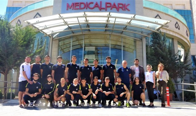 Fenerbahçeli genç boksörler sağlık taramasından geçti