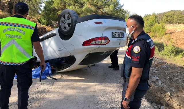 Fethiye&#039;de devrilen otomobilin sürücüsü hayatını kaybetti