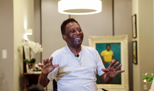 Futbol efsanesi Pele, kalın bağırsağındaki tümör nedeniyle ameliyat oldu