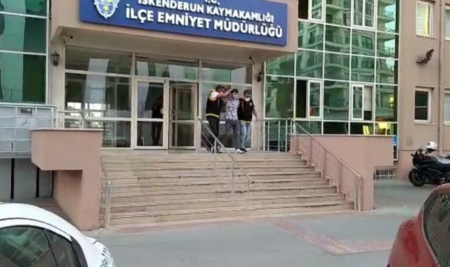 Gece otomobillerin lastiklerini böyle kesti