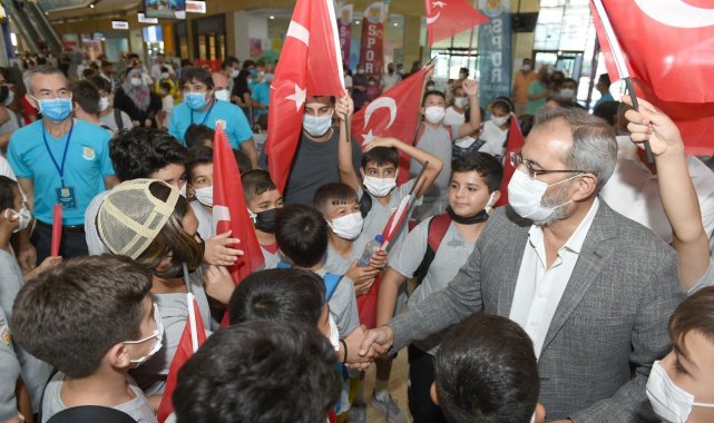 Geleceğin şampiyonları Tarsus&#039;ta yetişiyor