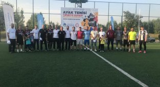 Hareketlilik haftası ayak tenisi elemeleriyle devam etti