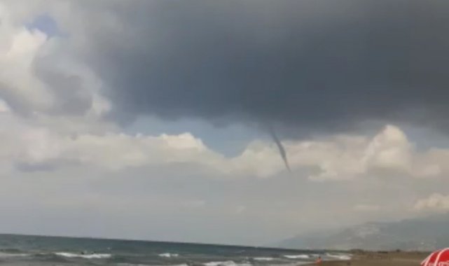 Hatay&#039;da hortum korkuttu