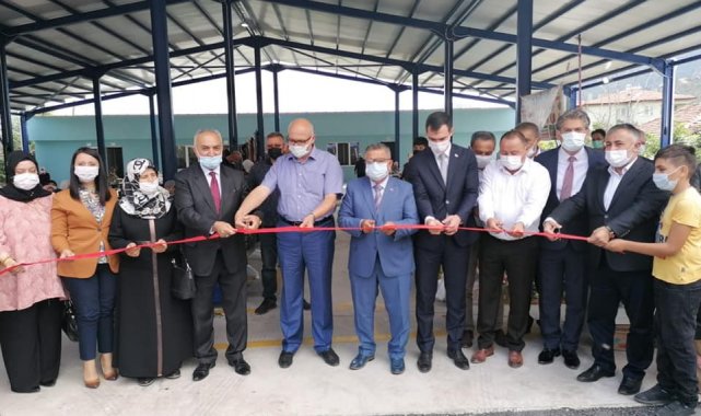 İnhisar&#039;da kapalı pazar yeri açıldı