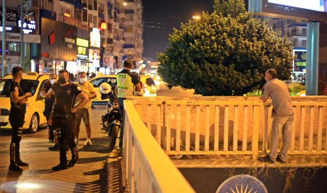 İntihara teşebbüs eden adamın nezaketi polisi bile şaşırttı