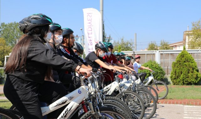 İzmitli gençler pedalları sağlık için çevirdi
