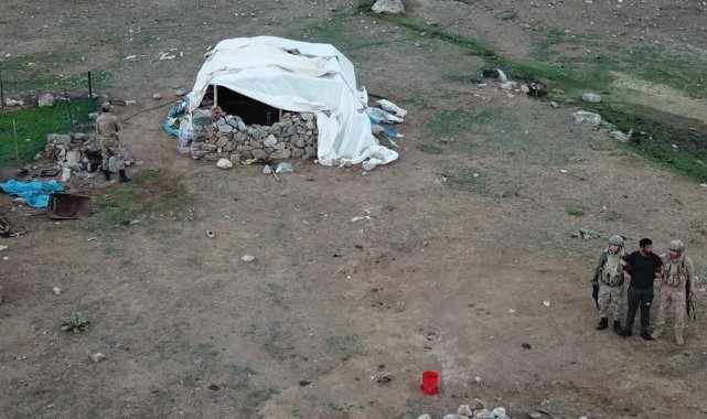 Jandarma uyuşturucu firarisini çadırda yakaladı