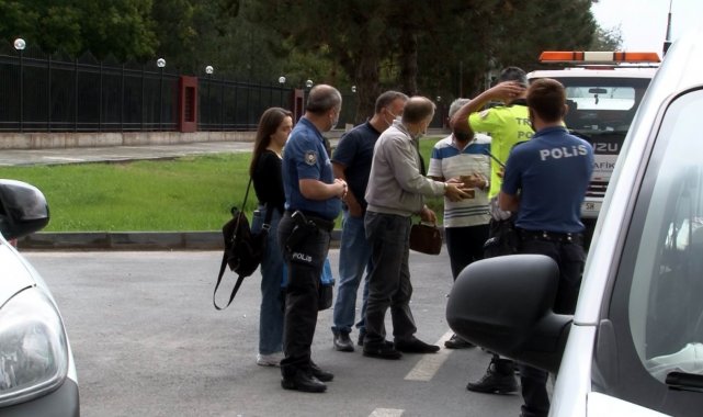 Kedisini veterinere götüren genç kadın, aracı ile takla attı