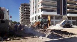 Kilis'te alt yapı çalışmaları sürüyor