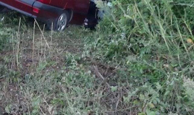 Kontrolden çıkan araç çalılık alana uçtu: 1 yaralı