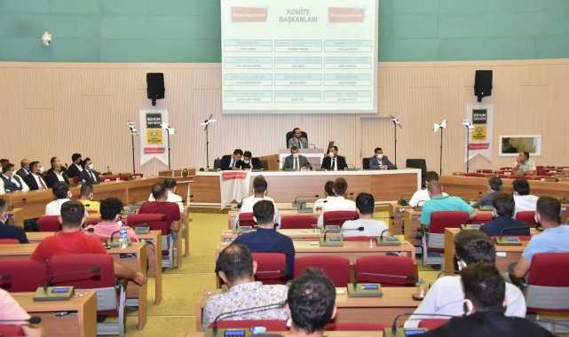 Konya Büyükşehir bünyesinde Türkiye&#039;de ilk kez &quot;Çalışan Gençlik Meclisi&quot; kuruldu