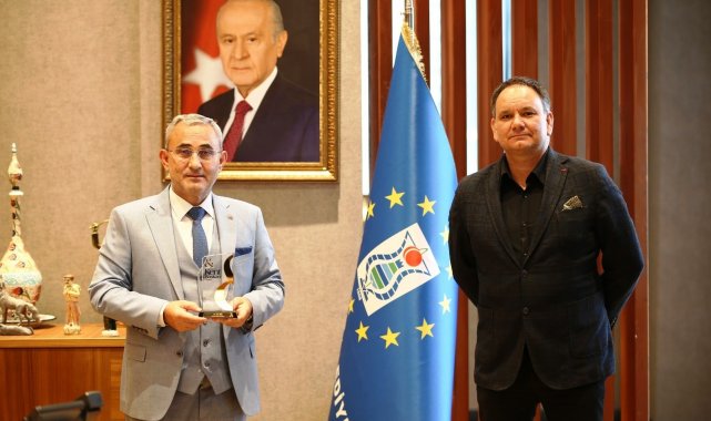 Kütahya Belediyesi&#039;nin &quot;Akıllı Kent Kütahya&quot; projesine ödül