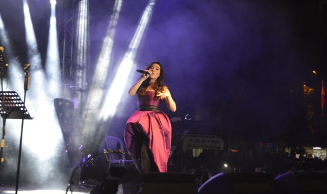 Kütahya Tavşanlı&#039;da Burcu Güneş rüzgarı