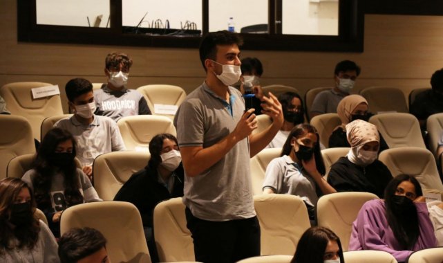 Liseliler sordu, Başkan Deniz Köken cevapladı