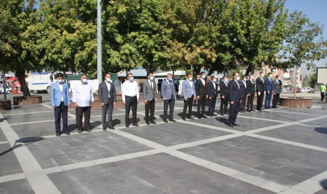 Malazgirt&#039;te İlköğretim Haftası kutlandı