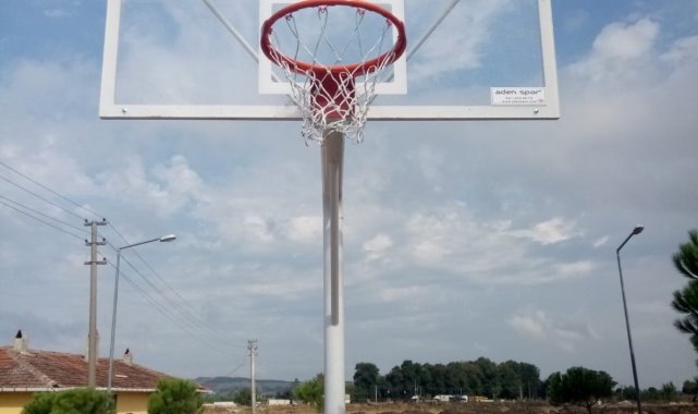 Manyas gençlik merkezi inşaatı başladı