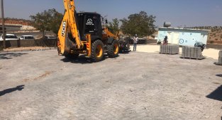 Mardin'de kilitli parke çalışmaları yoğun şekilde devam ediyor