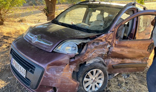 Mardin&#039;de mıcırlı yolda kontrolden çıkan araç kazaya neden oldu: 2 yaralı