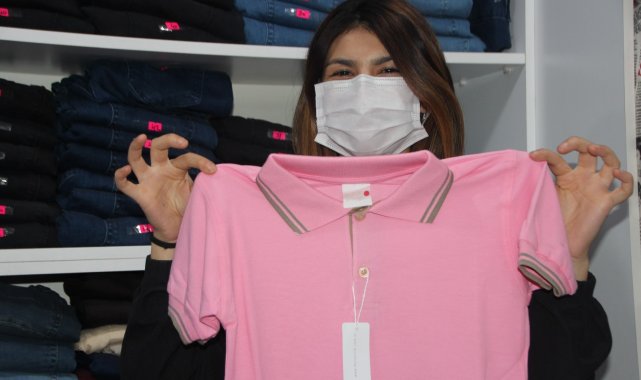 Öğrenciler ve velilerde okul kıyafeti telaşı başladı