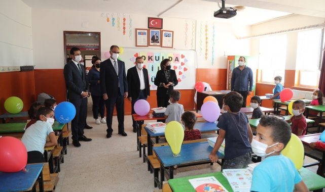 Öğrencilere eğitim ve kırtasiye malzemesi desteği