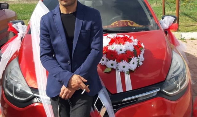 Otomobil demir direğe çarptı: 1 ölü