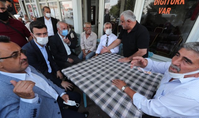 Pandemide zor günler geçiren esnafa Tahmazoğlu morali