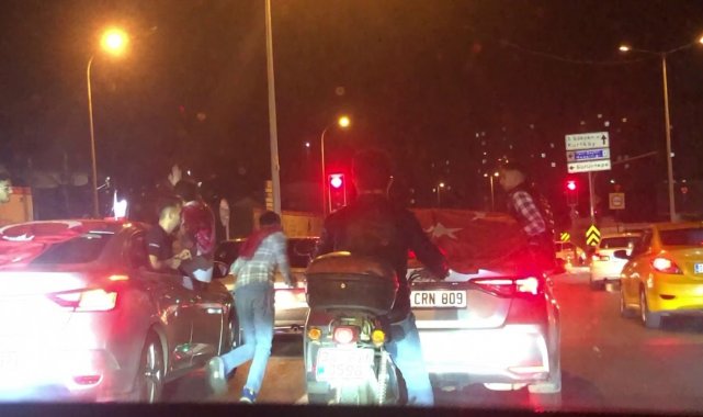 Pendik&#039;te tehlikeli asker konvoyu kamerada